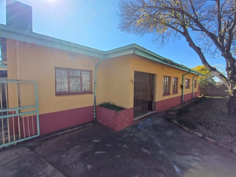 4 Bedroom Property for Sale in Dawkinsville North West